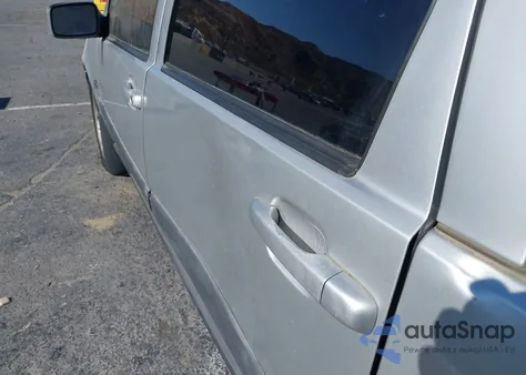 2000 Volvo V70 Xc/Se from USA, damaged, VIN YV1LZ56D3Y2721756